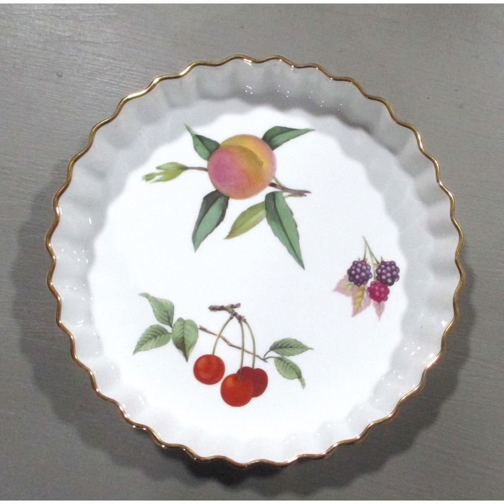 Royal Worcester Evesham Gold Porcelain Fluted Quiche Tart Dish 7.5 Inch England